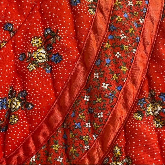 Vintage Cleveland Street NY Quilted Jacket XS Petite Red Floral Boho Cottagecore - Picture 7 of 9